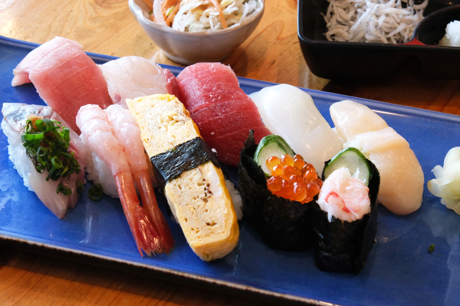 鮨市場 春｜丹沢・大山のスポット紹介｜丹沢・大山エリアナビ